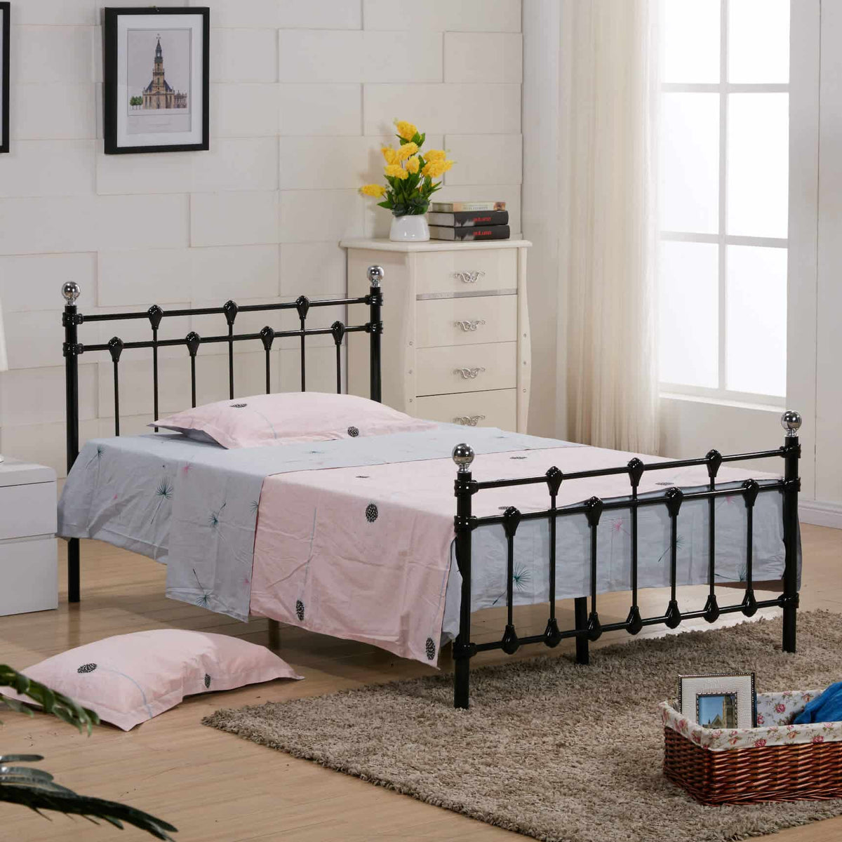 Rochelle Bed Black