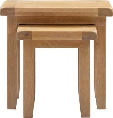 Windsor Oak Nest of 2 Tables